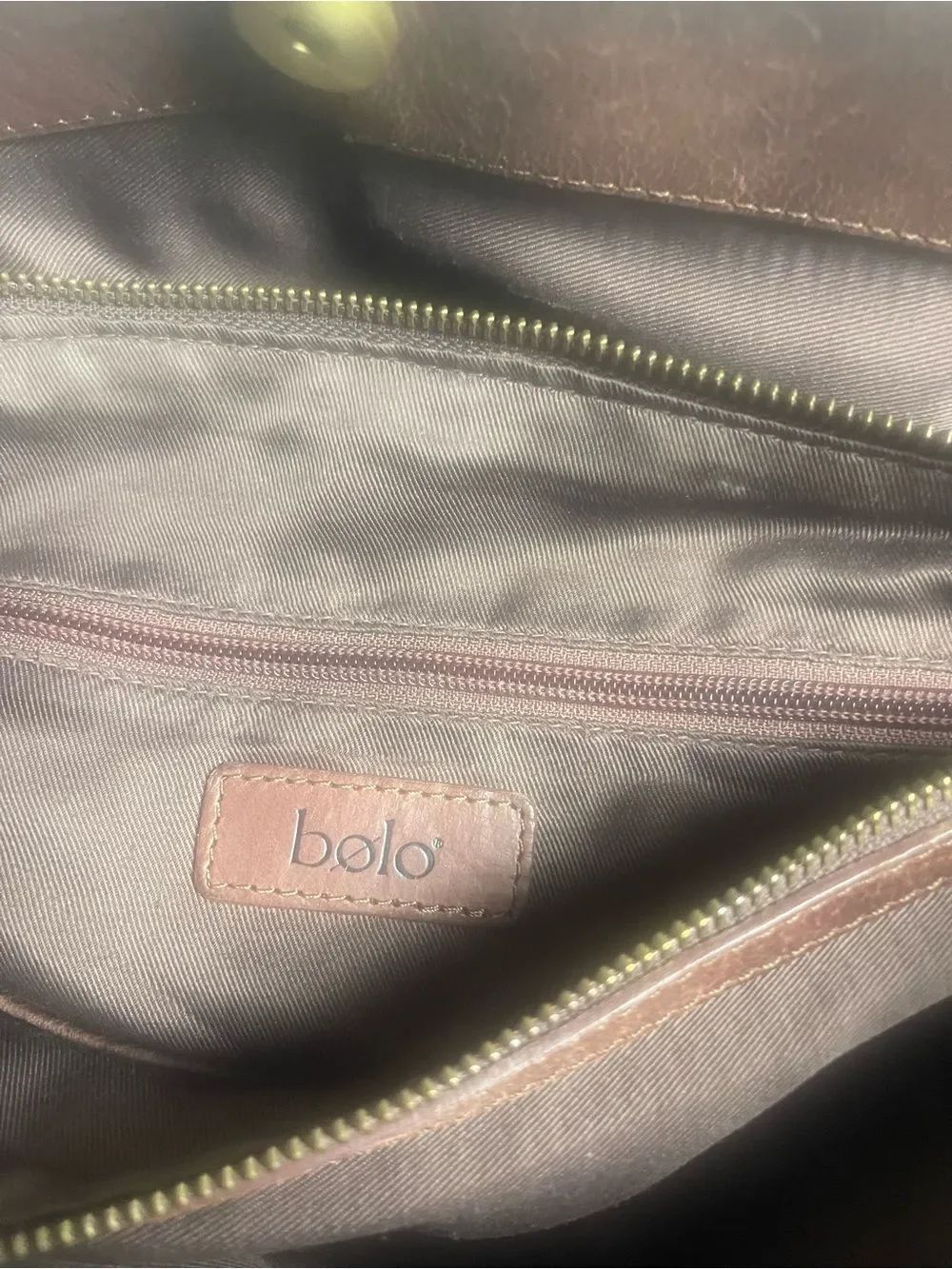 Bolo Leather Brown Medium Shoulder Bag gold tone hardwares. - Picture 10 of 14
